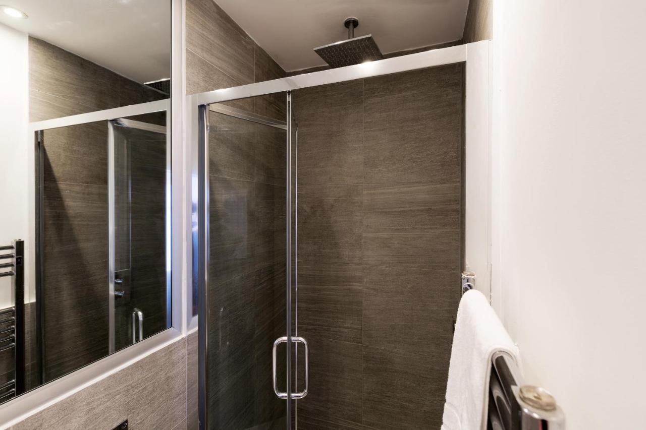 Spacious 4 Bedrooms Flat In New Oxford Street Лондон Экстерьер фото