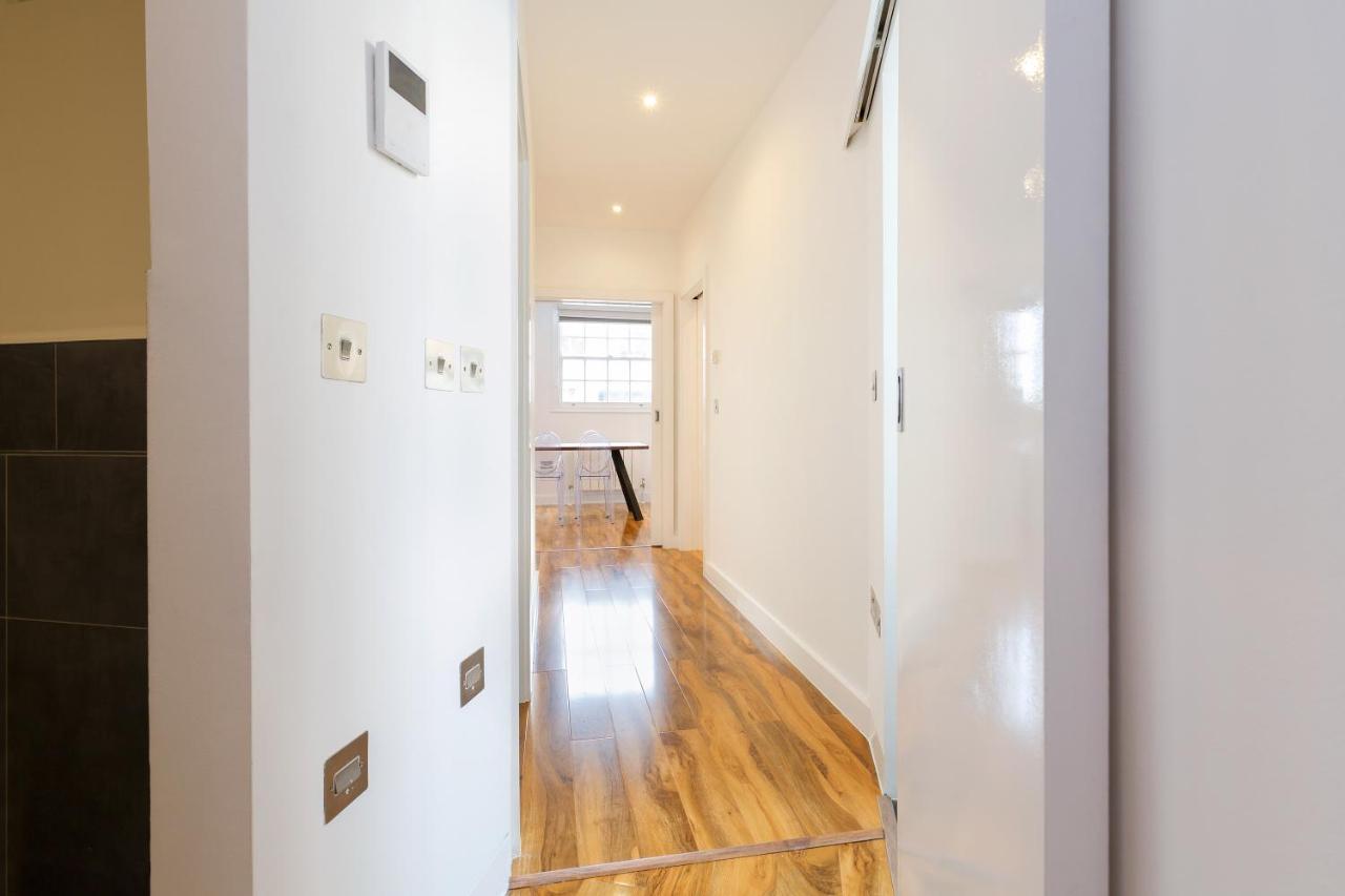 Spacious 4 Bedrooms Flat In New Oxford Street Лондон Экстерьер фото